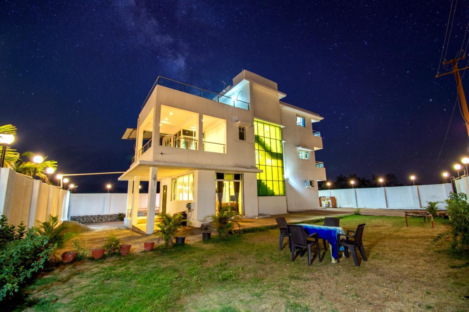 Empyrean Stay Ll 6Bhk Ll Royal Bramha Palace Ll Pvt Pool Ll Lonavala Eksteriør bilde