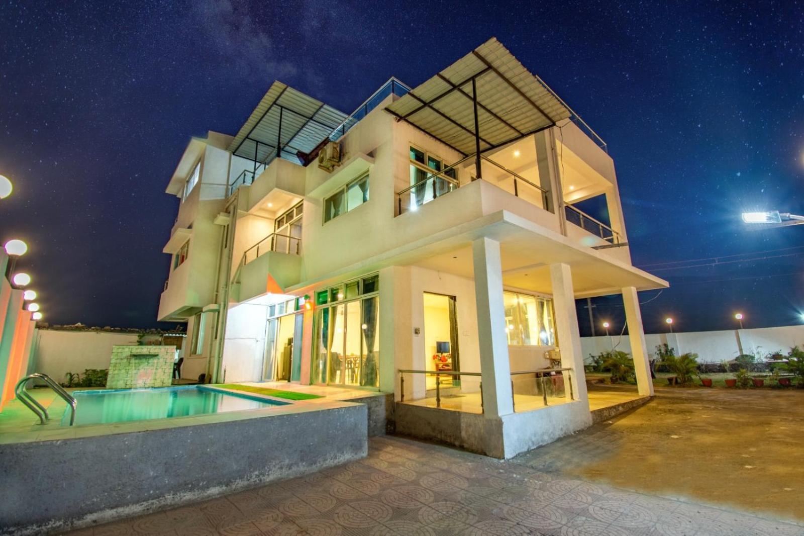Empyrean Stay Ll 6Bhk Ll Royal Bramha Palace Ll Pvt Pool Ll Lonavala Eksteriør bilde