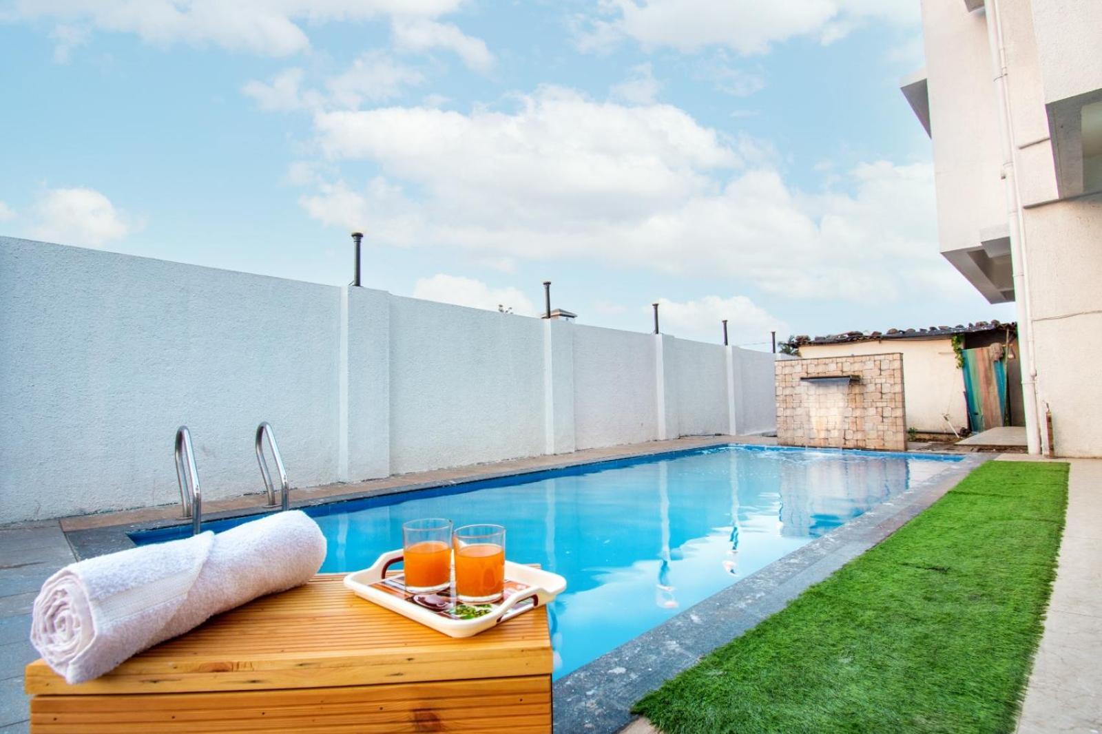 Empyrean Stay Ll 6Bhk Ll Royal Bramha Palace Ll Pvt Pool Ll Lonavala Eksteriør bilde